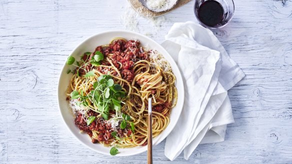 Vegetarian cauliflower ragu pasta recipe.