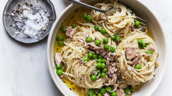 Adam Liaw's simple canned tuna and frozen pea spaghetti (just watch the salt!).