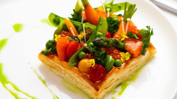 Spring tart with smoked salmon