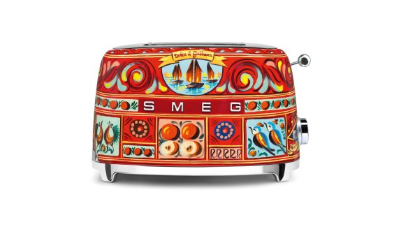 The Smeg + Dolce & Gabbana toaster