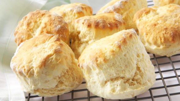 Scones can be cooked in an oven that is not preheated, but this method is not recommended for lighter cakes or bread.