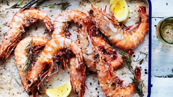 Barbecue prawns on the grill for a few minutes each side until they change colour. 