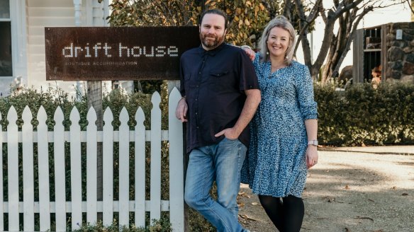 Ryan and Kirstyn Sessions at Drift House in Port Fairy.