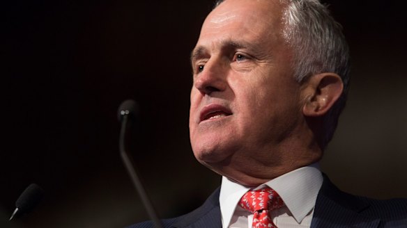 Prime Minister Malcolm Turnbull thanks Mr Nutt for his service. 