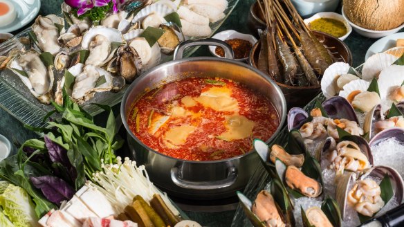 Chengdu's cult JiYu Hot Pot chain, which specialises in seafood, is coming in hot (pot).
