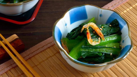 Mustard spinach is commonly served in Japan as a side dish. 