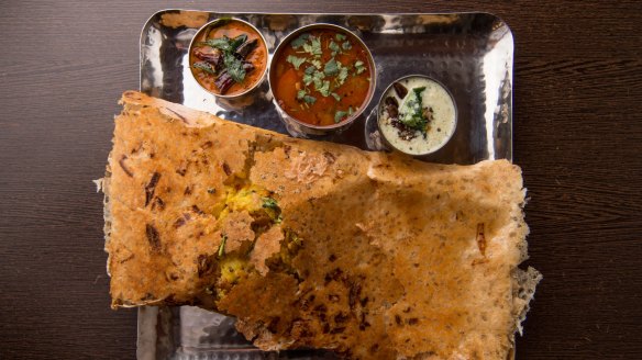 Onion rava masala dosa.