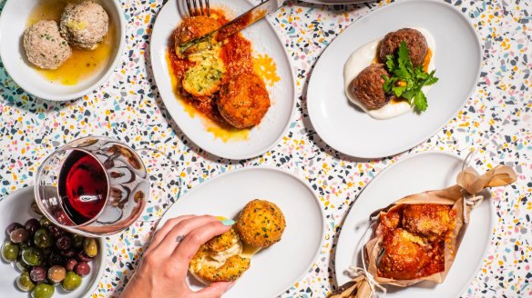 Meatball in broth, cheese ball, lamb ball and salt cod ball are among the options at Palle.