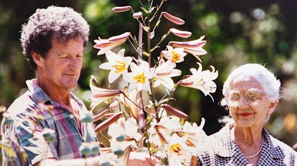 Michael Morrison and Dame Elisabeth Murdoch tend to the garden at Cruden Farm.