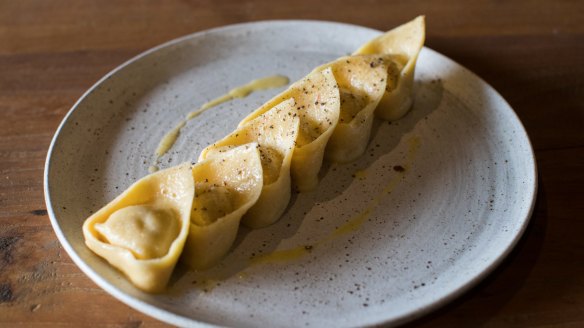 Cacio e pepe tortellini.