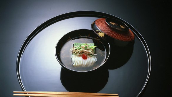 Sea bream in broth from Kashiwaya restaurant in Osaka.	