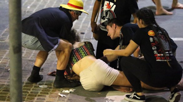 Schoolies week on the Gold Coast: children need rites of passage that don't involve alcohol.