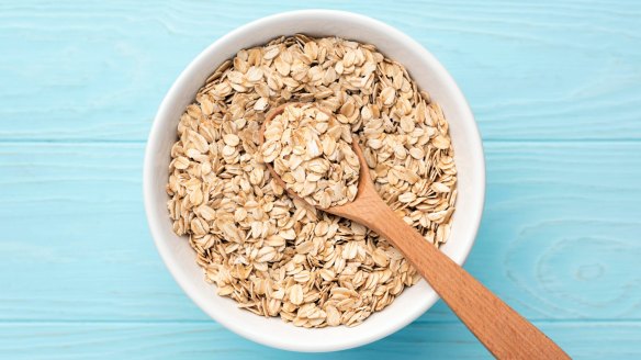 Whole oats are steamed briefly before being pressed with steam rollers to make traditional rolled oats.