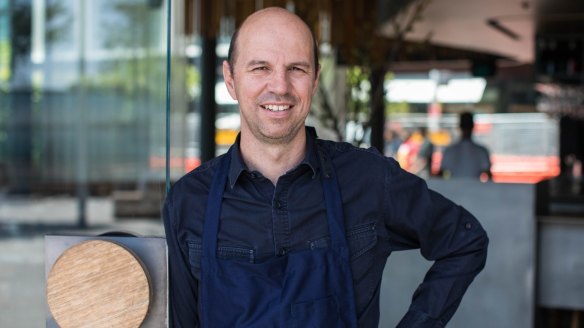 Chef and restaurateur Brent Savage says he wishes the federal government had restarted JobKeeper for Sydney's current lockdown.