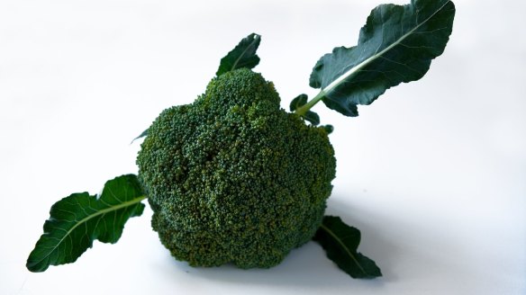 Could we be 'tricked' into eating more broccoli if it was red?