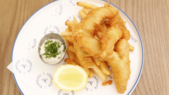 Battered flathead and chips at Elwood Bathers.