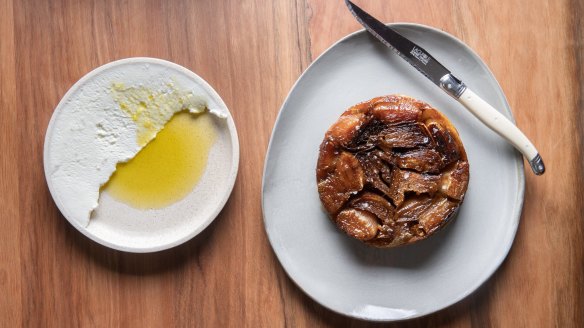 Shallot tarte tatin.