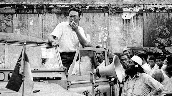 Prime Minister Lee Kuan Yew addresses a crowd in 1964.