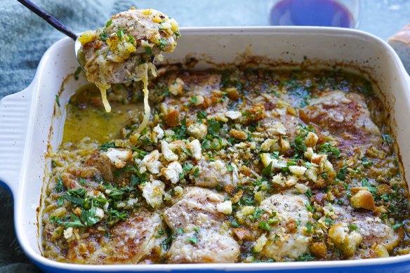 French onion soup meets chicken casserole.