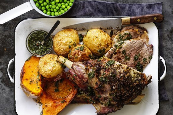 Crying roast lamb with pumpkin, peas and potatoes.