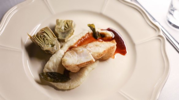 Murray cod with artichoke.