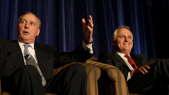 Paul Keating says he would join Malcolm Turnbull in a push to revive a republic.