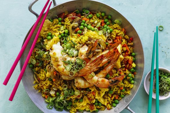 "Singapore" fried rice with prawns.