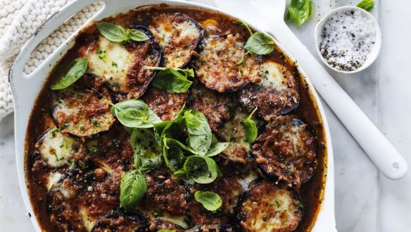 Low in carbs, high in comfort: Eggplant parmigiana meets beef pie.