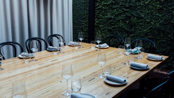 The leafy private courtyard at Etta in Brunswick East.