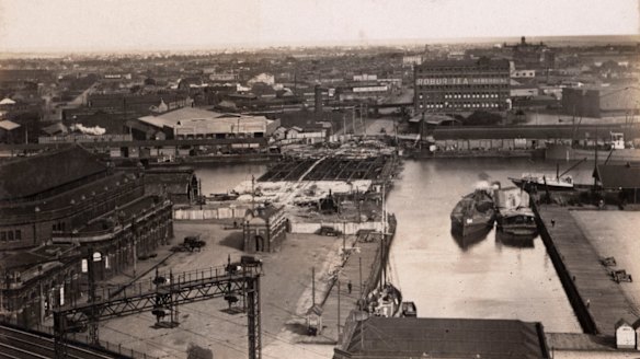 The Robur Tea Tea House in 1928.
