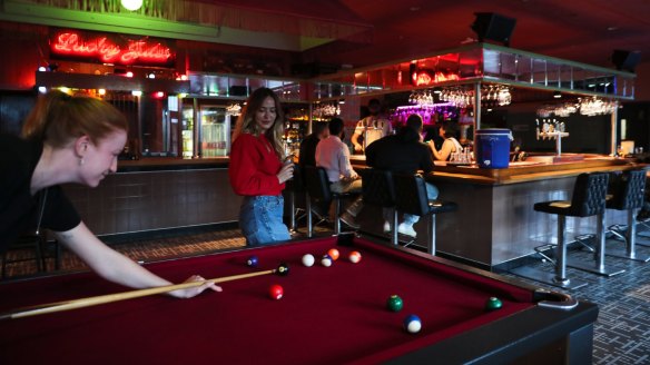 Free pool on Monday's at The George.