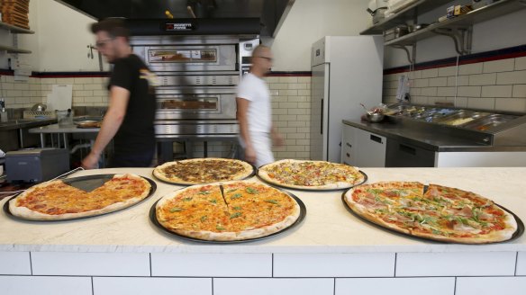 Slice Shop has brought NYC style pizza to Melbourne's west. 