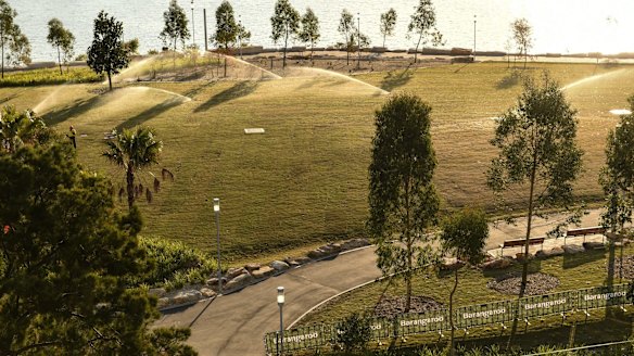 The parkland is home to 75,000 plants and 83 species of trees and shrubs, all of them native to the Sydney region.