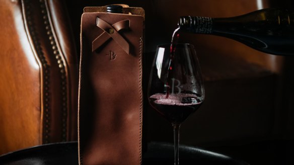 Boydell wine carriers for the discerning wine drinker. 