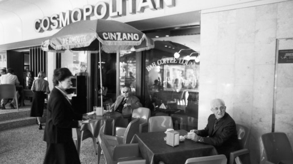 Customers outside the Cosmopolitian Cafe in 1980. 