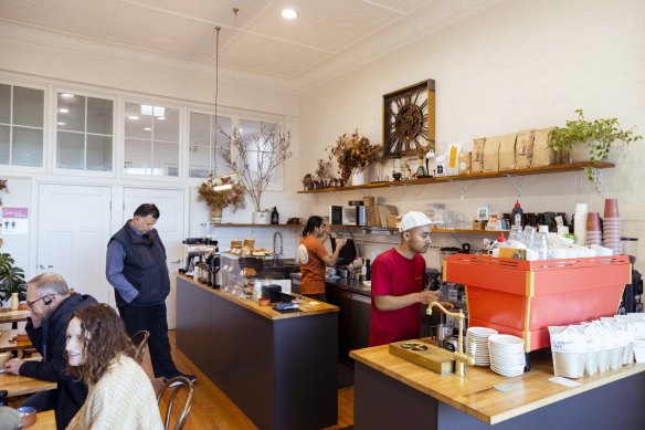 Love is at the heart of this small, fetching cafe in Ashfield. 