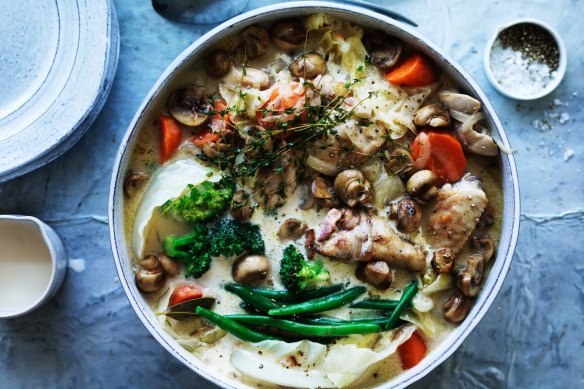 Chicken veloute stew.