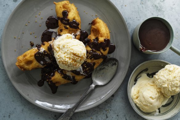 Old-school redux: Banana fritters with cinnamon chocolate sauce.