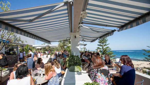 The Coogee Pav rooftop in full swing.