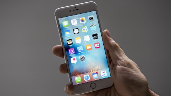 An iPhone 6s Plus bought outright and run on prepaid credit could cost as little as $1736.60 over 24 months with comparable plans costing up to $2448.