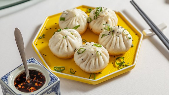 Pan-fried pork buns.