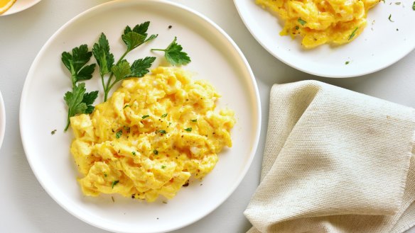 Up your egg game with these smart strategies for a good scramble.