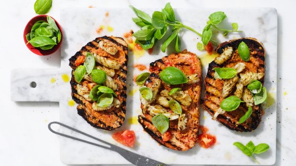 Tomato bread with barbecued squid and nduja.