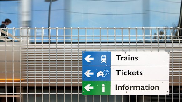 Perth Fringe World Festival: Midland train closure to hit patrons