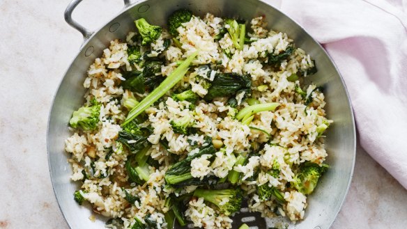 Green vegetable fried rice.
