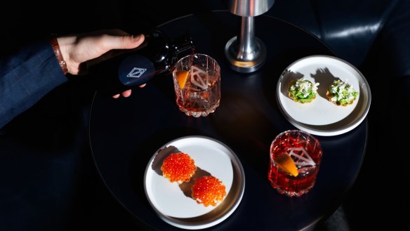 Tiva offers tableside cocktails, an extensive list of champagnes by the glass and a caviar service.