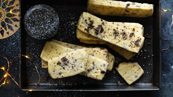 Dan Lepard's chocolate-chip macadamia shortbread.