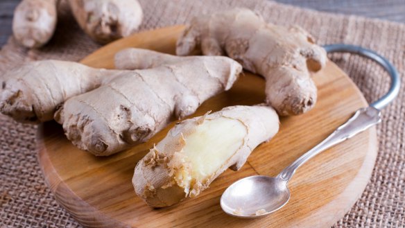 Peeler story for Good Food. Peeling ginger with a spoon.