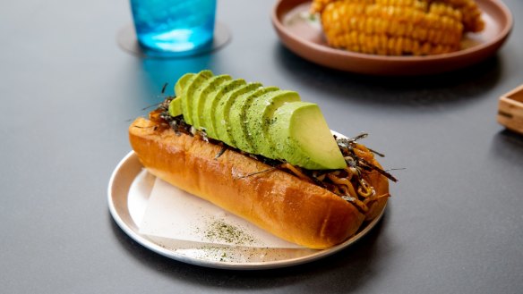 Avocado yakisoba dog. 