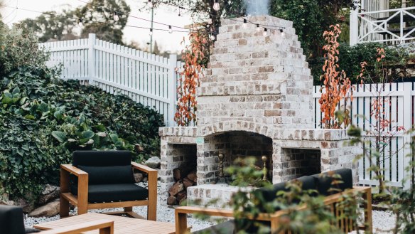 An 1844 convict-built sandstone inn in Berrima has been reborn as Berrima Vault House.